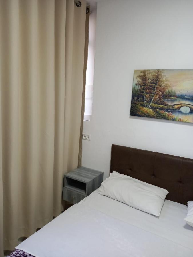 Jerusalem M Hotel Bagian luar foto
